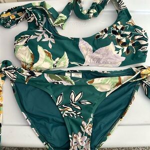 EUC Studio Anne Cole bikini